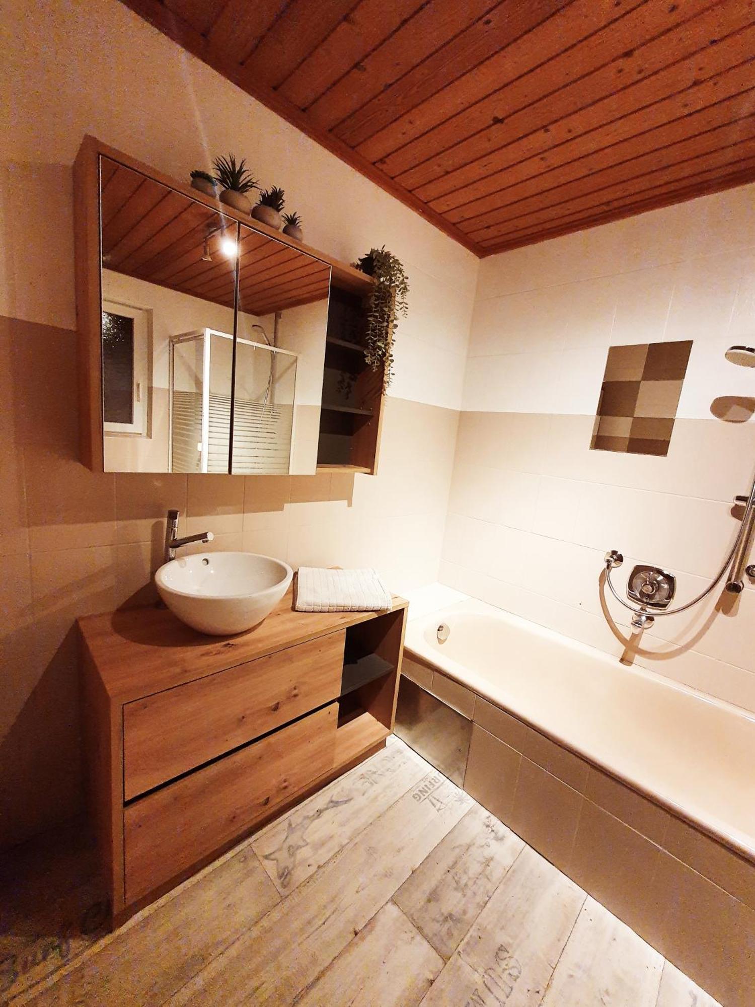 Lechufer, 80M2, Haushaelfte Mit Privatem Eingang, Kaminofen, Terrasse, Garten 핀스방 외부 사진